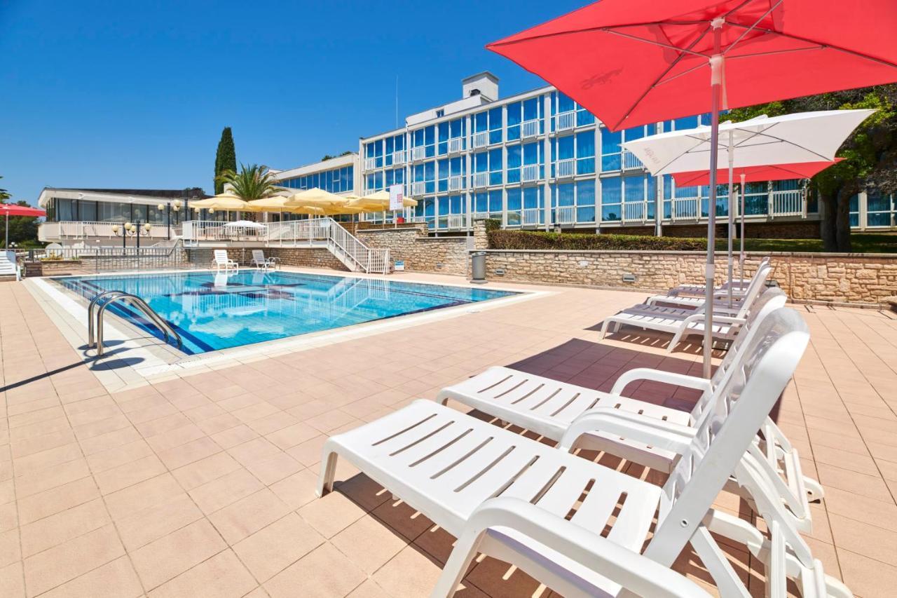 Hotel Zorna Plava Laguna Poreč Dış mekan fotoğraf