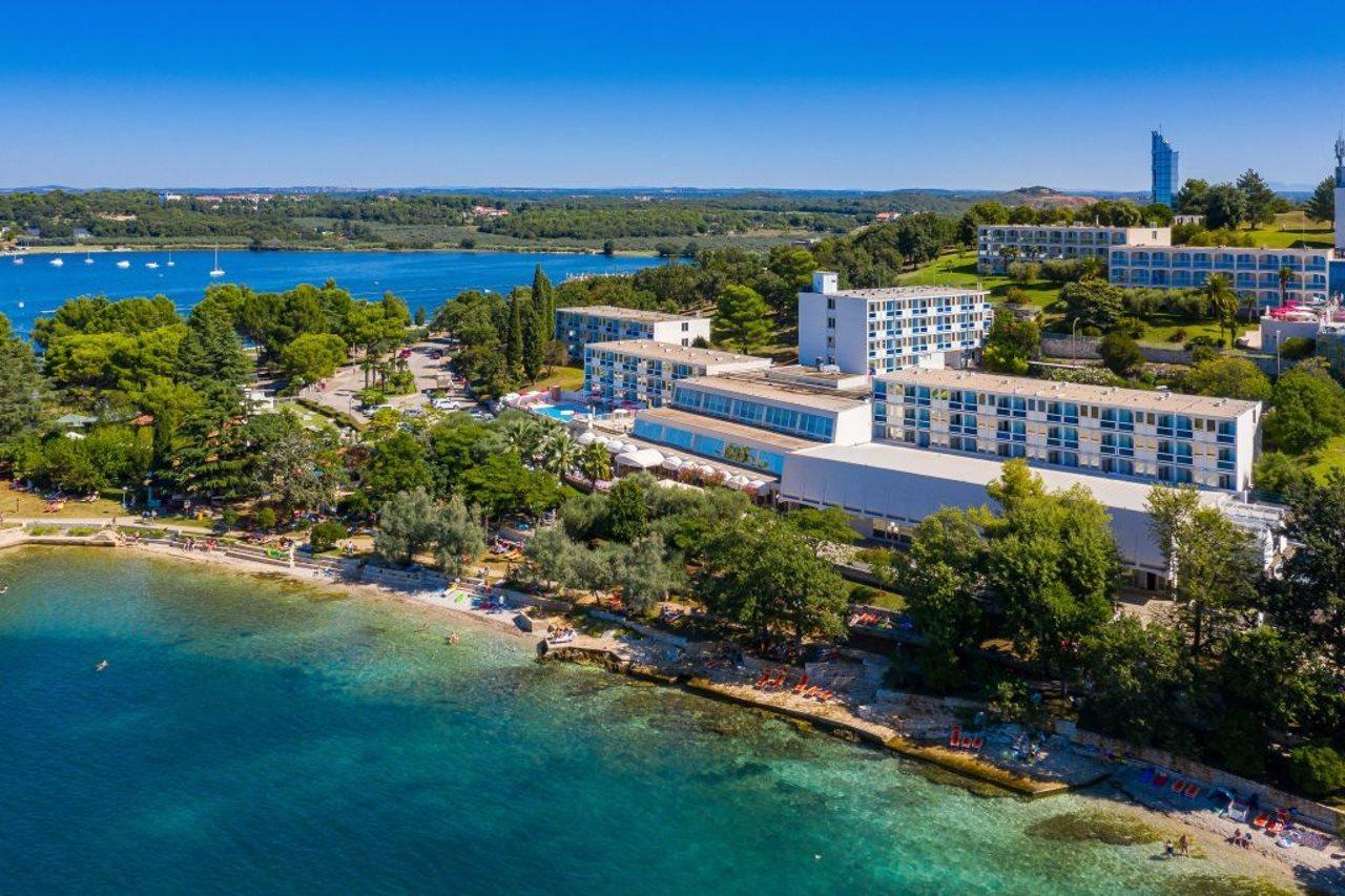 Hotel Zorna Plava Laguna Poreč Dış mekan fotoğraf
