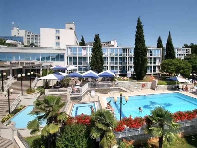 Hotel Zorna Plava Laguna Poreč Dış mekan fotoğraf
